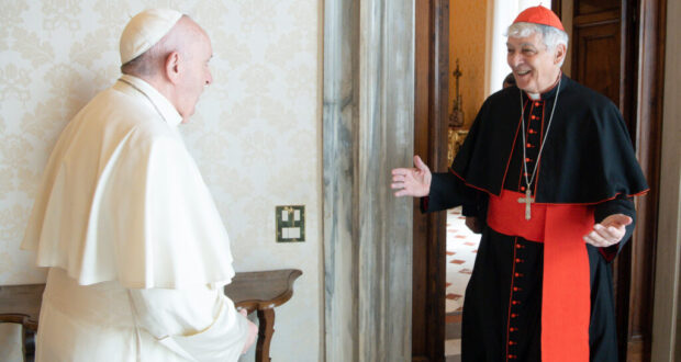 L'abbraccio con Papa Francesco
