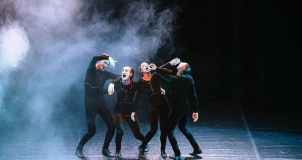 La magia del circo contemporaneo torna al teatro feronia con i mimi ucraini Dekru e "Virtual reality")