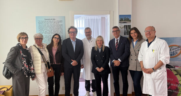Foto di gruppo in occasione della Fondazione