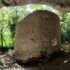 I resti della colombaia circolare della Valle dei Grilli nella grotta che fronteggia la chiesa di Sant’Eustachio sul versante opposto della valle.