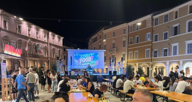 Lo Street food in piazza fino al 6 settembre