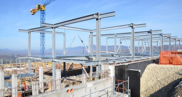 Un cantiere della ricostruzione
