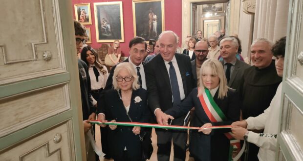 Il momento dell'inaugurazione (foto di Fiorino Luciani)
